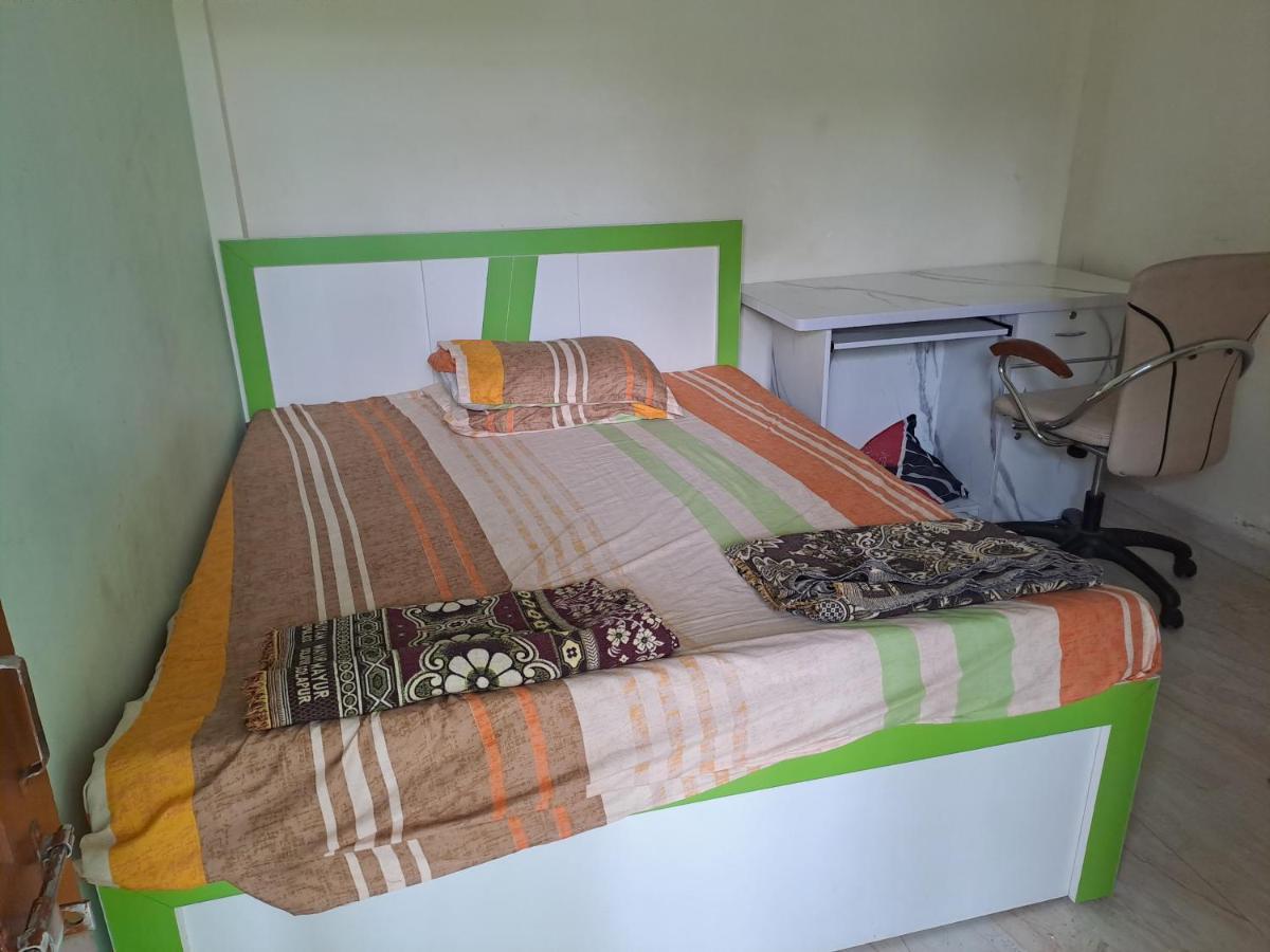 אינדורה Narmada Guest House מראה חיצוני תמונה