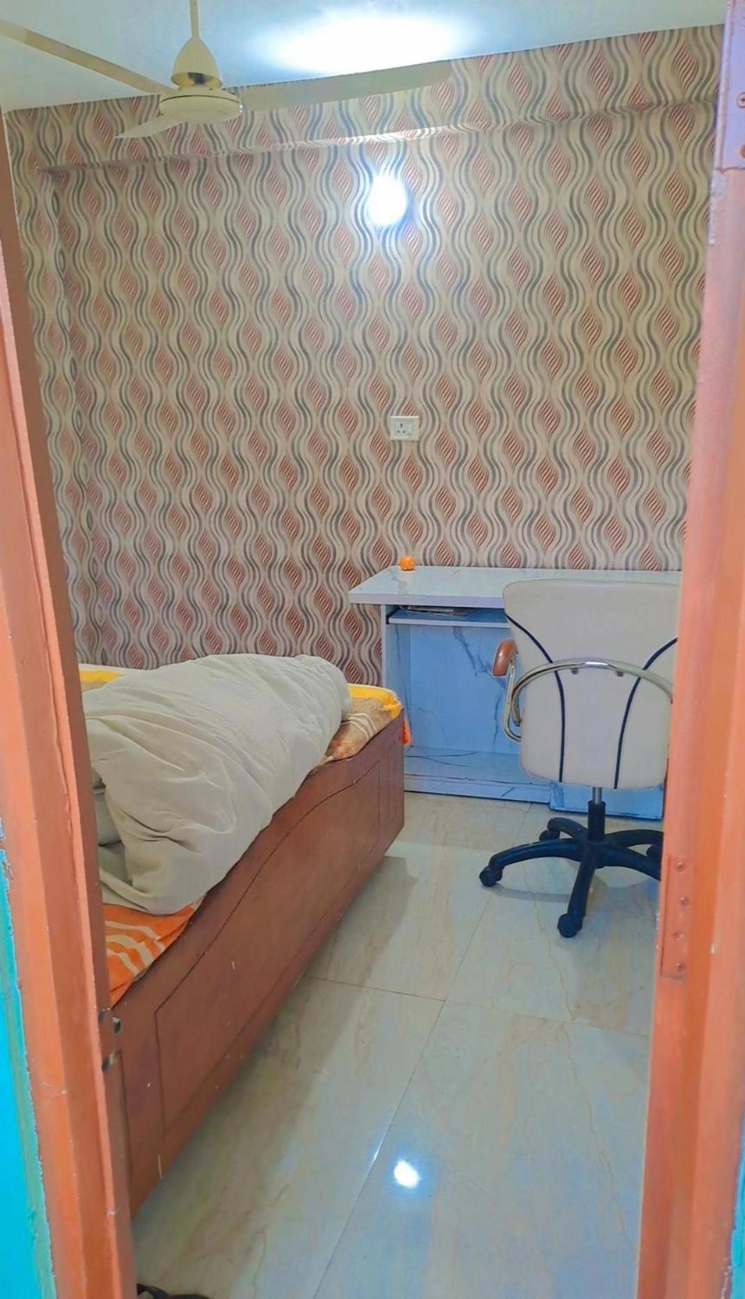 אינדורה Narmada Guest House מראה חיצוני תמונה